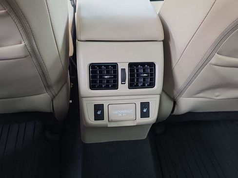 Used 2018 Subaru Outback 3.6R Limited w/ Popular Package #2 image 15