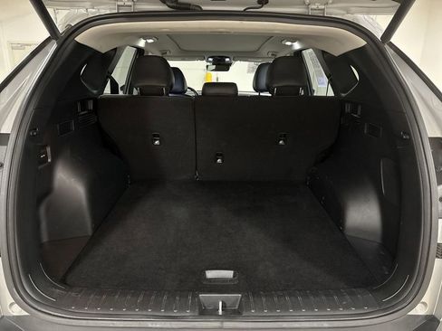 Used 2024 Hyundai Tucson Limited image 25