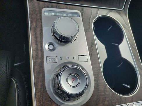 Used 2025 Genesis GV80 3.5T Prestige image 15