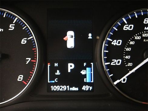 Used 2017 Mitsubishi Outlander SE image 13