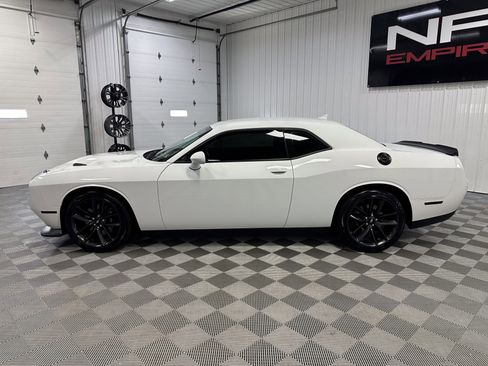 Used 2019 Dodge Challenger R/T Scat Pack image 2