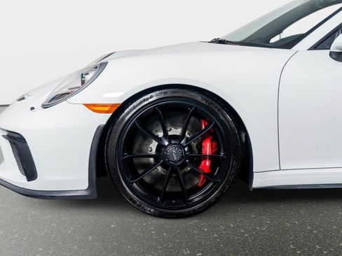 Used 2018 Porsche 911 GT3 w/ Sport Chrono Package RWD image 20