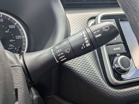 Used 2024 Nissan Kicks S FWD image 27