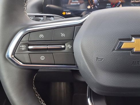 New 2026 Chevrolet Traverse LT w/ Sun and Wheel Package image 18