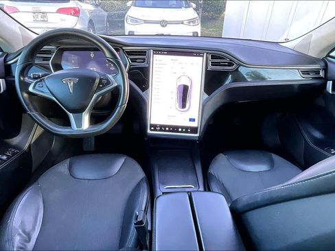 Used 2016 Tesla Model S 70 RWD image 10