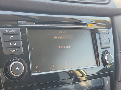 Used 2020 Nissan Rogue S AWD/4WD image 24