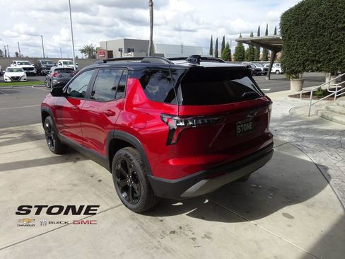 New 2026 Chevrolet Equinox LT w/ Convenience Package II image 6