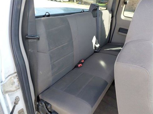 Used 2010 Ford F250 XLT image 9