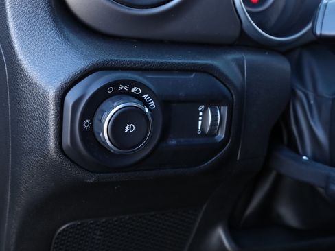 Used 2023 Jeep Wrangler Sport S image 29