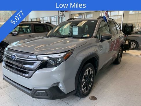 Certified 2025 Subaru Forester Premium w/ Convenience Package #1 image 2