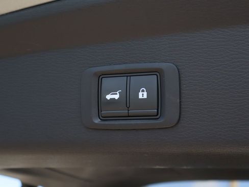 Used 2022 Mitsubishi Outlander SEL image 25