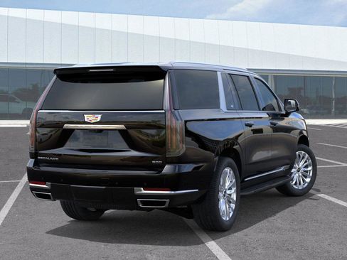 New 2025 Cadillac Escalade ESV Luxury w/ LPO, Floor Liner Package image 5