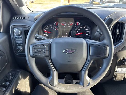 New 2026 Chevrolet Silverado 1500 Custom Trail Boss AWD/4WD image 17