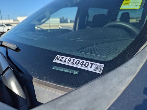 Certified 2022 Chevrolet Silverado 1500 Custom image 16