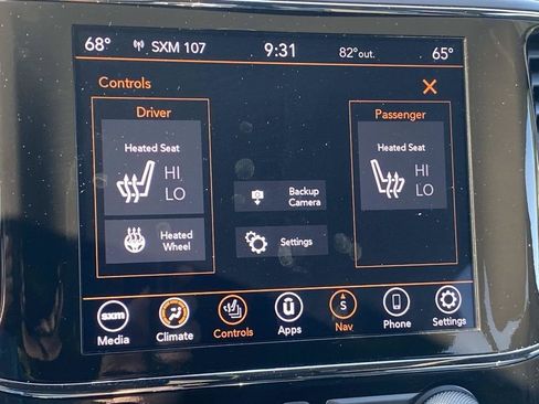 Used 2021 Jeep Grand Cherokee Laredo X RWD image 27