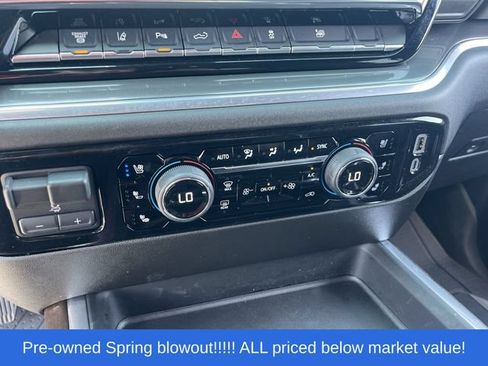 Used 2025 Chevrolet Silverado 3500 High Country w/ High Country Premium Package AWD/4WD image 29