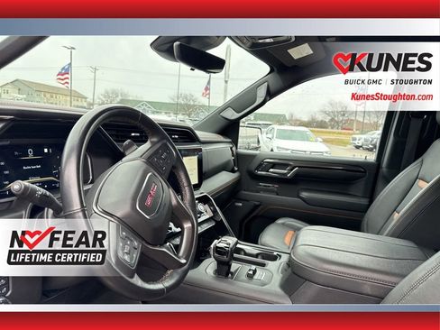 Used 2023 GMC Sierra 1500 AT4 w/ Technology Package image 21