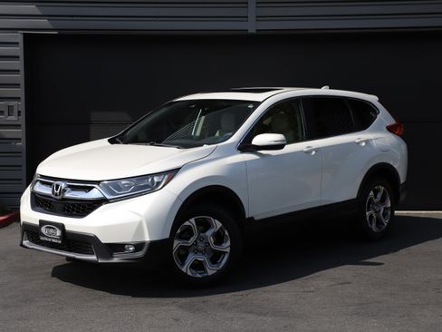 Used 2017 Honda CR-V EX image 1