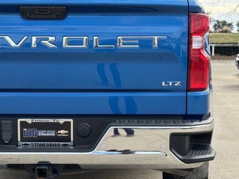 Used 2022 Chevrolet Silverado 1500 LTZ image 7