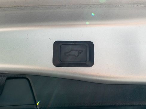 Used 2021 Toyota RAV4 XSE AWD/4WD image 33