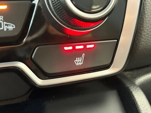 Used 2019 Honda CR-V Touring image 25