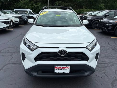 Used 2022 Toyota RAV4 XLE w/ Convenience Package AWD/4WD image 2