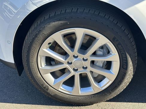 Used 2023 Land Rover Range Rover Sport SE image 13