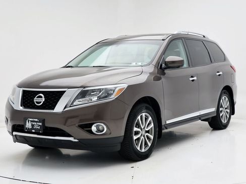 Used 2015 Nissan Pathfinder SL w/ SL Premium Package image 5
