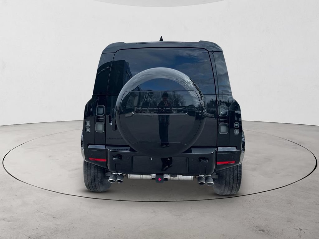 New 2026 Land Rover Defender 110 V8 AWD/4WD image 4