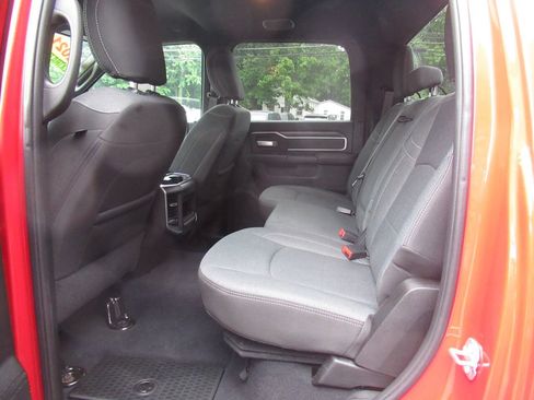 Used 2021 RAM 2500 Big Horn w/ Night Edition AWD/4WD image 19
