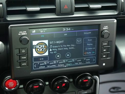 Used 2025 Subaru BRZ tS image 28