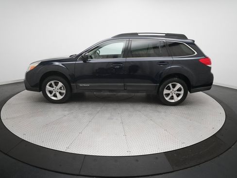 Used 2013 Subaru Outback 3.6R Limited w/ Moonroof Pkg image 24