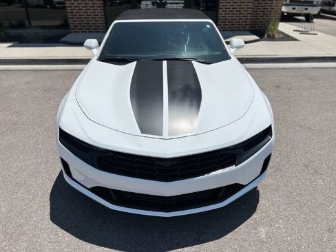 Used 2023 Chevrolet Camaro LT RWD image 9