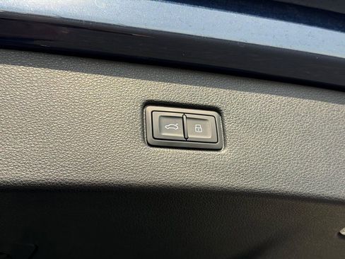 Certified 2025 Audi Q7 3.0T Premium Plus w/ Premium Plus Package image 22