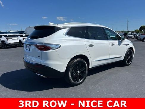 Used 2023 Buick Enclave Essence w/ Sport Touring Edition FWD image 6