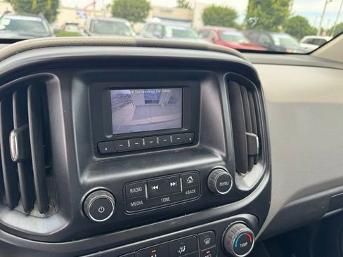 Used 2015 Chevrolet Colorado W/T RWD image 15