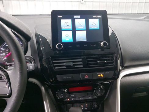 Used 2024 Mitsubishi Eclipse Cross AWD image 19