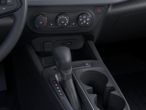 New 2026 Chevrolet Trax LS w/ LS Convenience Package FWD image 40
