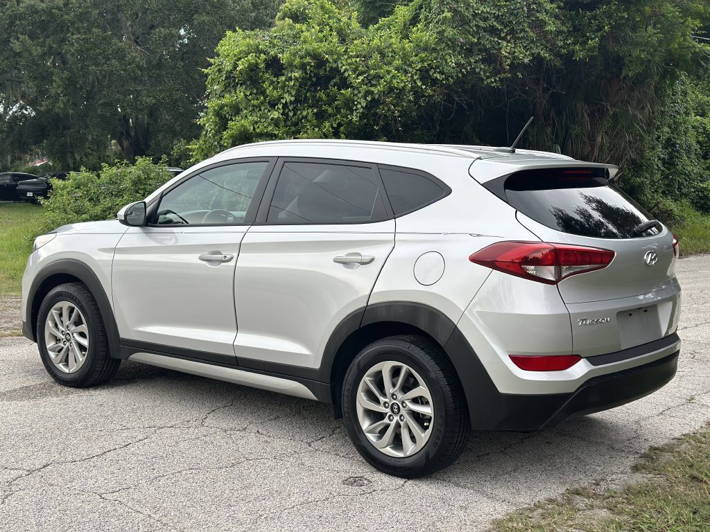 Used 2017 Hyundai Tucson SE w/ SE Popular Package 02 FWD image 12