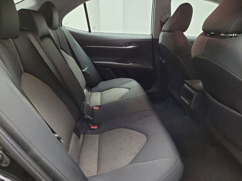 Used 2022 Toyota Camry LE FWD image 19