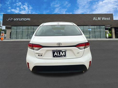 Used 2024 Toyota Corolla LE image 6
