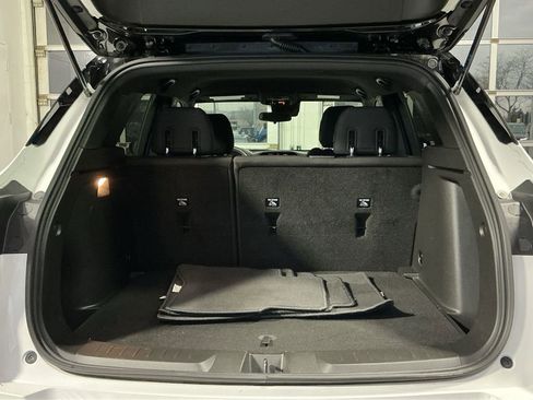 Used 2023 Chevrolet TrailBlazer RS image 32