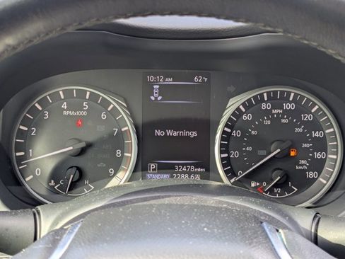 Used 2018 INFINITI Q50 Luxe w/ Sensory Package (Luxe) image 3