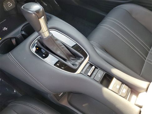 Certified 2023 Honda HR-V EX-L image 30