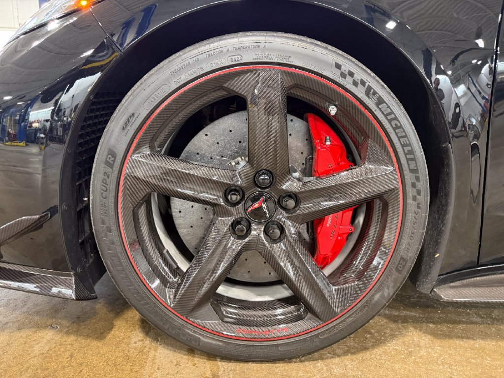 Used 2024 Chevrolet Corvette Z06 w/ Z07 Performance Package RWD image 11