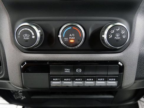 Used 2024 RAM 2500 Tradesman w/ Snow Chief Group AWD/4WD image 28