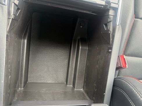 Used 2023 Ford F150 Lariat image 32