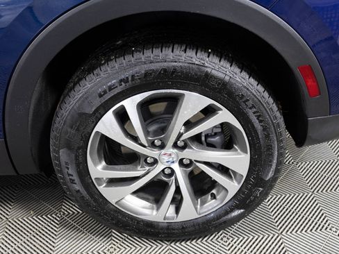 Used 2022 Buick Envision Essence w/ Safety Package image 46