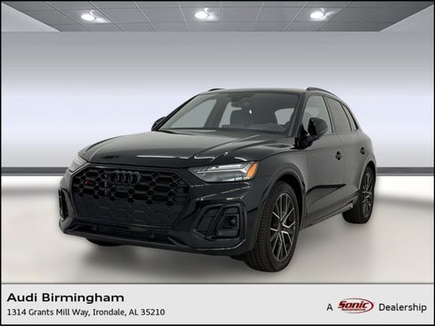 Used 2024 Audi SQ5 Prestige AWD/4WD image 1