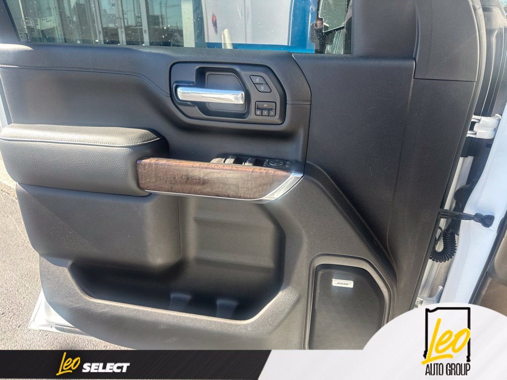 Used 2022 GMC Sierra 3500 Denali AWD/4WD image 6